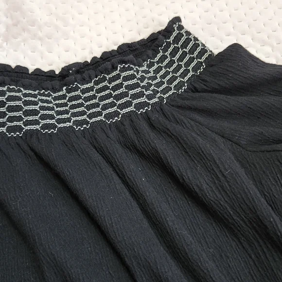 Tunic - Picture 2 of 3